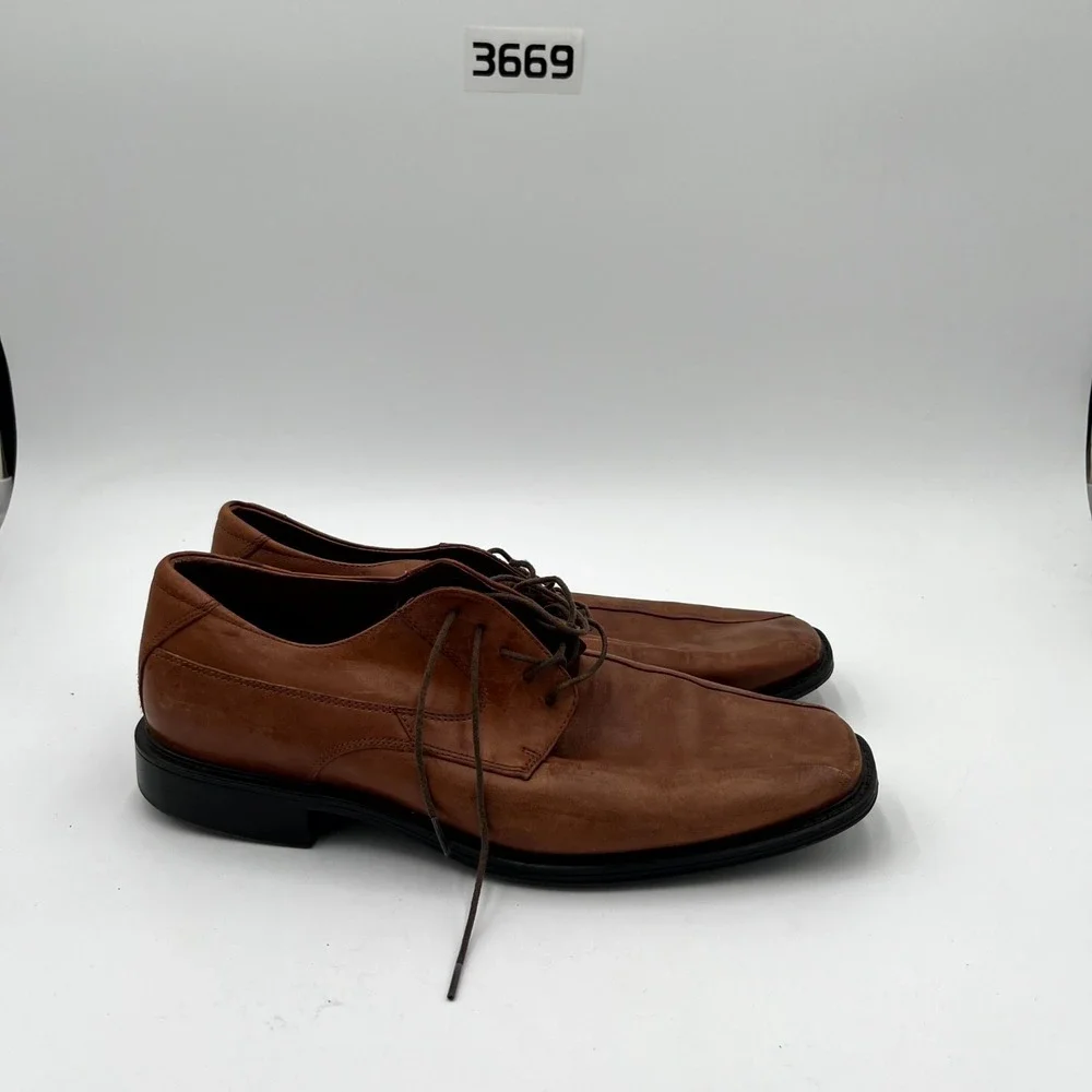 Lot Of 2 FootJoy‎ / Rockport Men's 11.5M / 11M Dress Shoes White Brown Oxfords